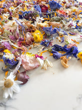 Load image into Gallery viewer, Rainbow Dried Flower Eco Confetti - The Perfect Toss
